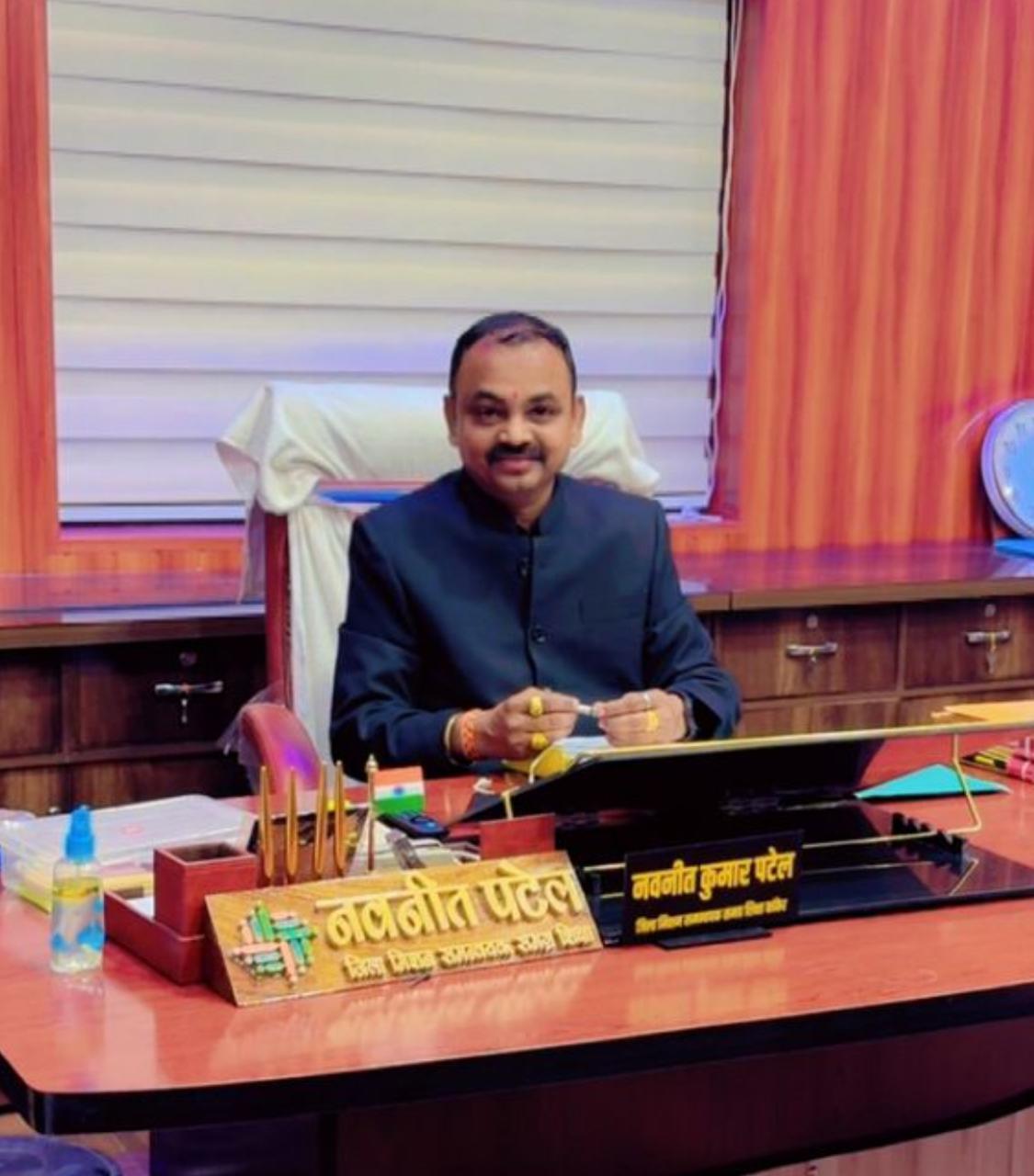 श्री नवनीत पटेल 